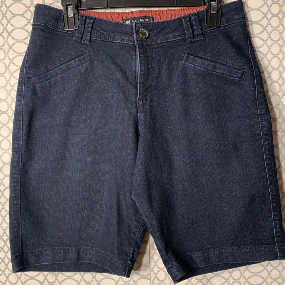 Shorts - Picture 7 of 8